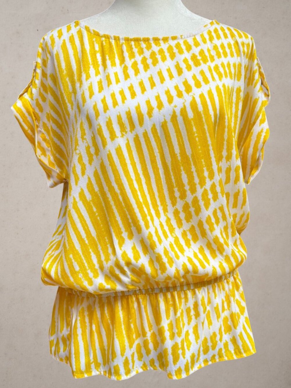 Michael Kors Abstract Geometric Medium Pullover Blouse Short Sleeve Top Peplum